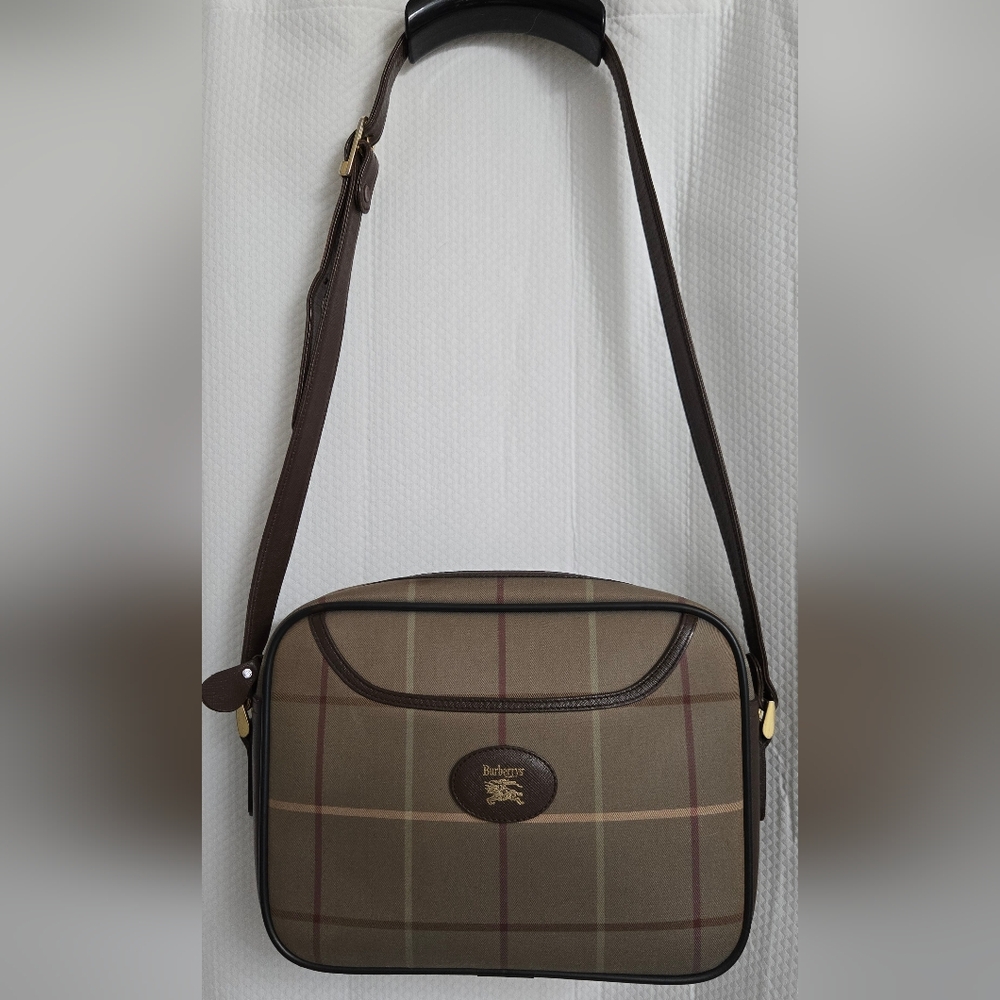 Burberry Tan and Brown Shoulder Bag